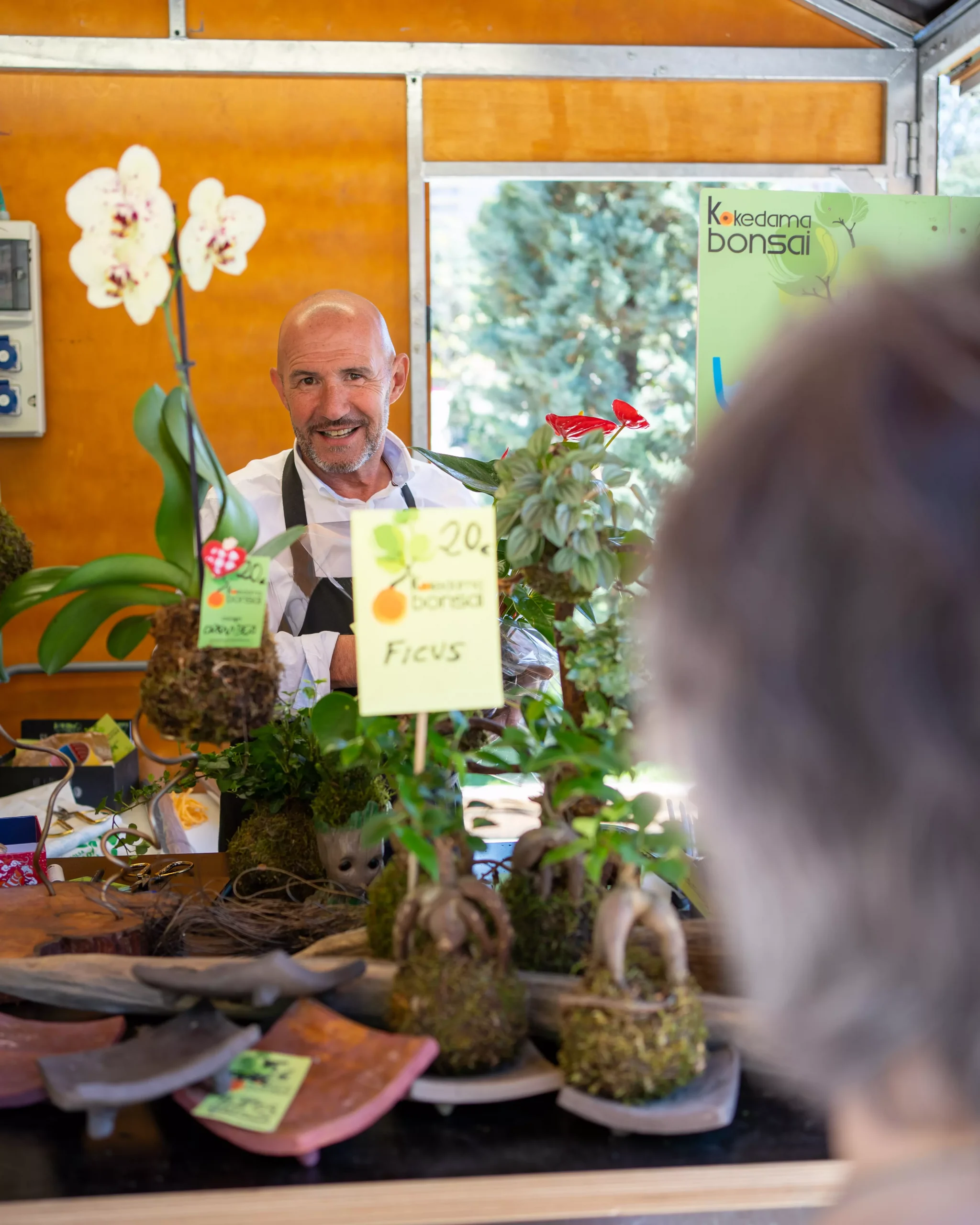 Puesto de flores en el Zaragoza Florece 2022
