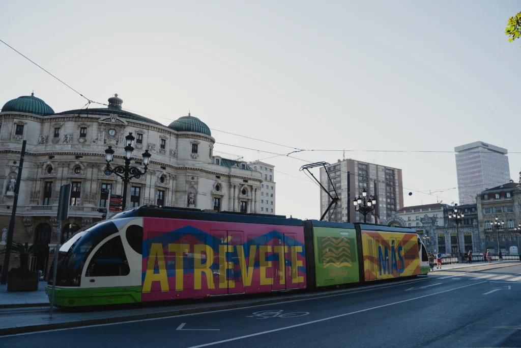 Tranvía Max Center Bilbao